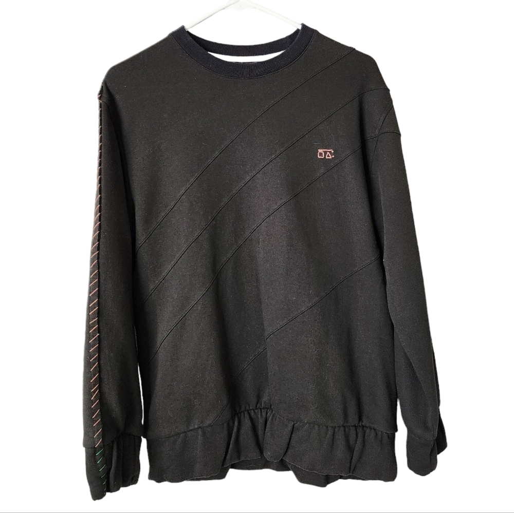 ONE432 crewneck ruffle hem sweatshirt in‎ charcoal size XS